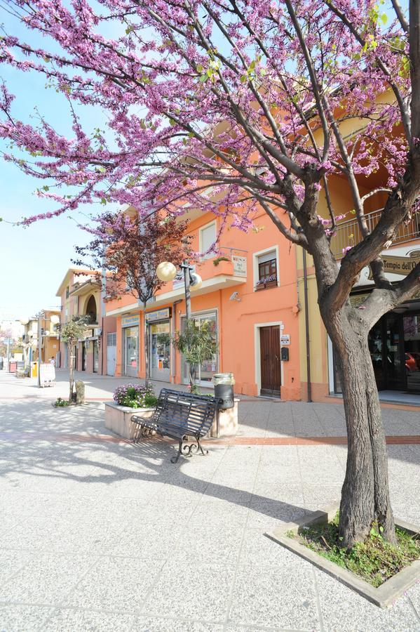 Il Leccio Bed & Breakfast Tortoli Exterior photo
