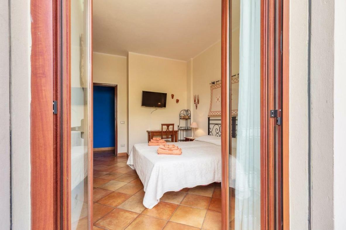 Il Leccio Bed & Breakfast Tortoli Exterior photo