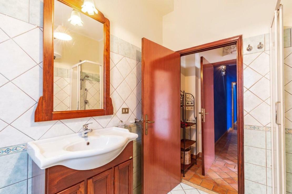 Il Leccio Bed & Breakfast Tortoli Exterior photo